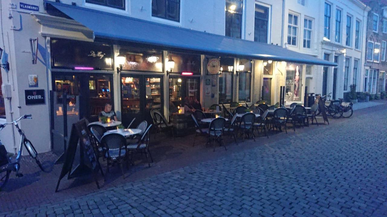 Cafe Restaurant Hotel De Mug Middelburg Buitenkant foto